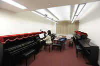 授業以外にも、放課後も練習が可能です。