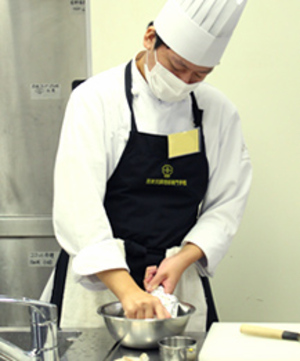 Tuchiya さん