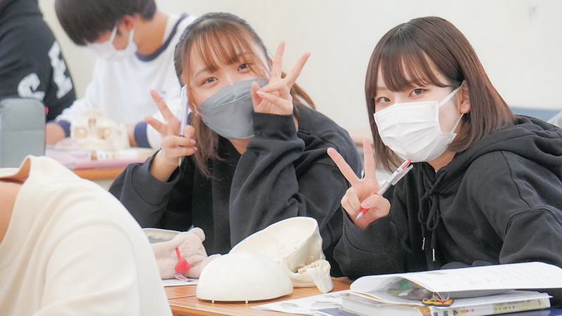 柔道整復学科２年生：座学（解剖学）