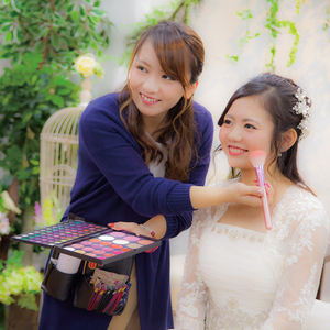 【ブライダルヘアメイク】安冨祖 愛華さん