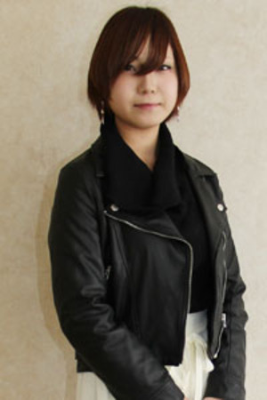 成嶋 奈々さん