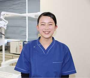 歯科衛生士学科2年　大見菜緒さん