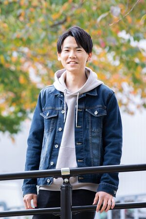 桑村　大貴さん
