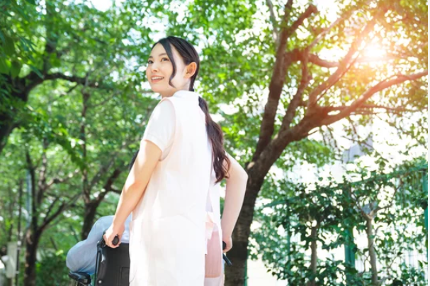 介護士の女性